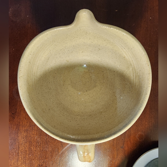 Handmade Pottery Small Mixing Bowl - Picture 4 of 5